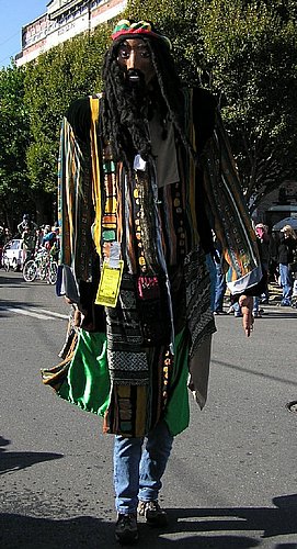 10-7-2006PortTownsendKineticSkulpture (47).JPG