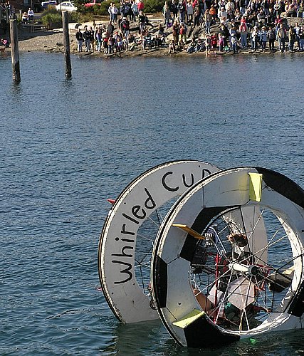 10-7-2006PortTownsendKineticSkulpture (98).JPG