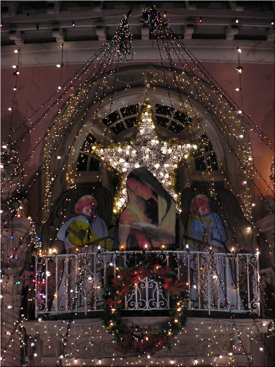 12-18-04BalianHouse (16).JPG