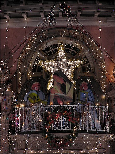 12-18-04BalianHouse (16).JPG