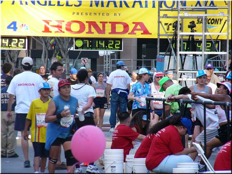 3-7-04Finish(48).JPG