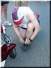 3-7-04BeginTyingUp(10).JPG
