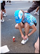 3-7-04BeginTyingUp(9).JPG