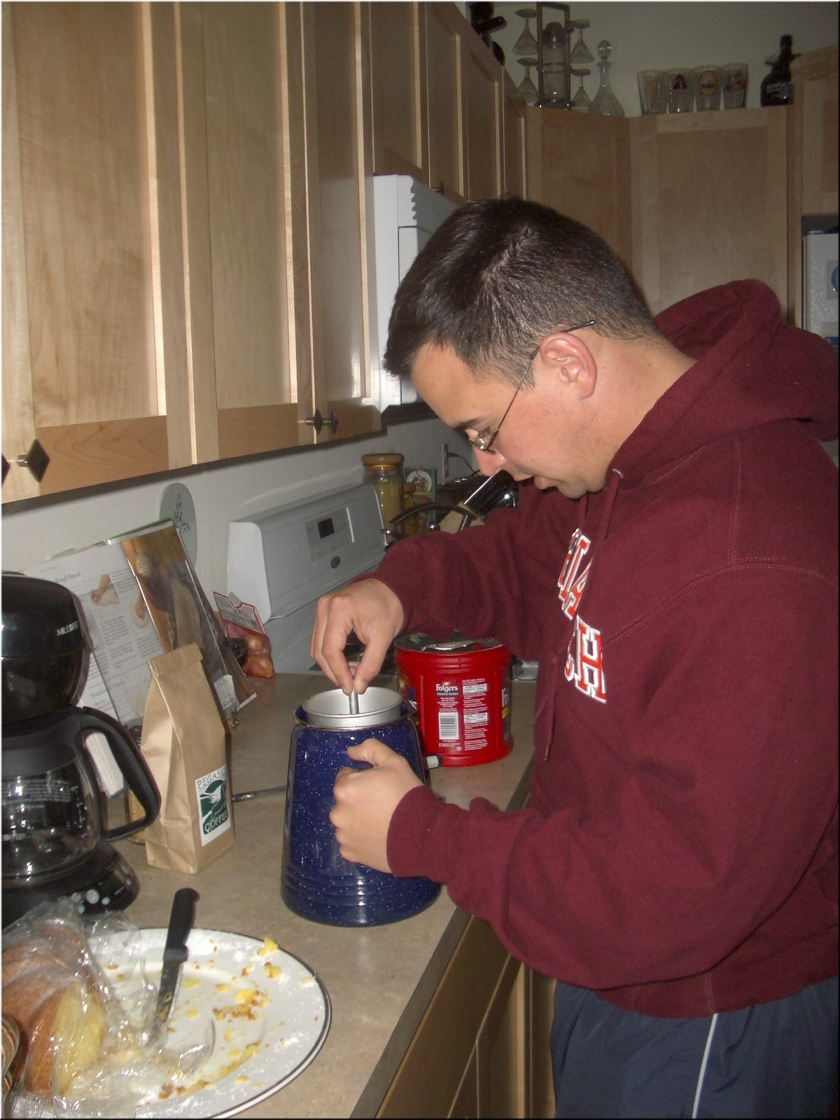 3-20-2005AlliCameraPowerOutCampCoffee.jpg