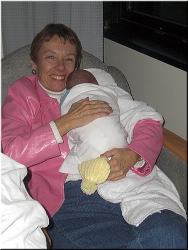 1-28-2005SamOneDayOld.jpg
